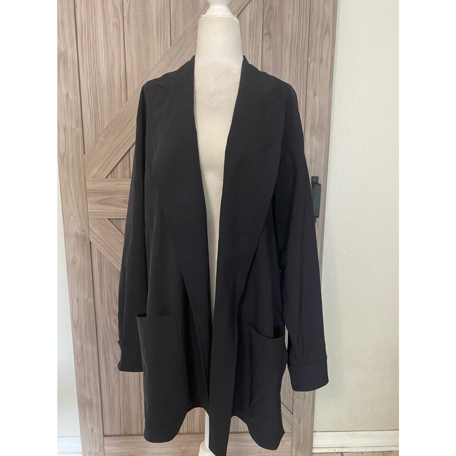 Nwt Maxmara Bosh 14 Black Open Front Coat Nwt Maxmara Bosh 14 Black Open Front Coat